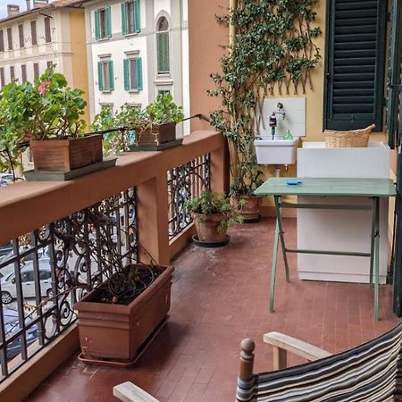 Double Bedroom In Beautiful 30'S Style Apartment Florence Buitenkant foto
