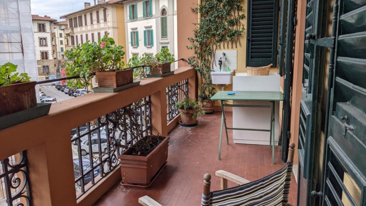Double Bedroom In Beautiful 30'S Style Apartment Florence Buitenkant foto