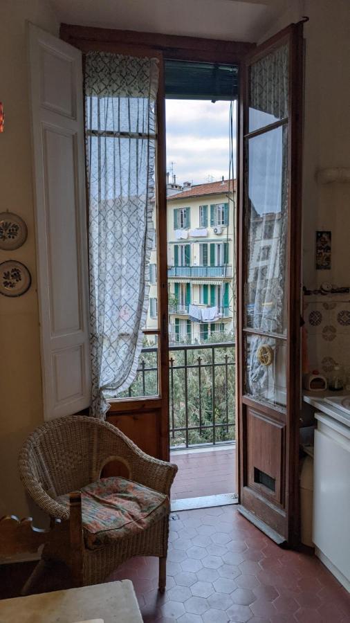 Double Bedroom In Beautiful 30'S Style Apartment Florence Buitenkant foto
