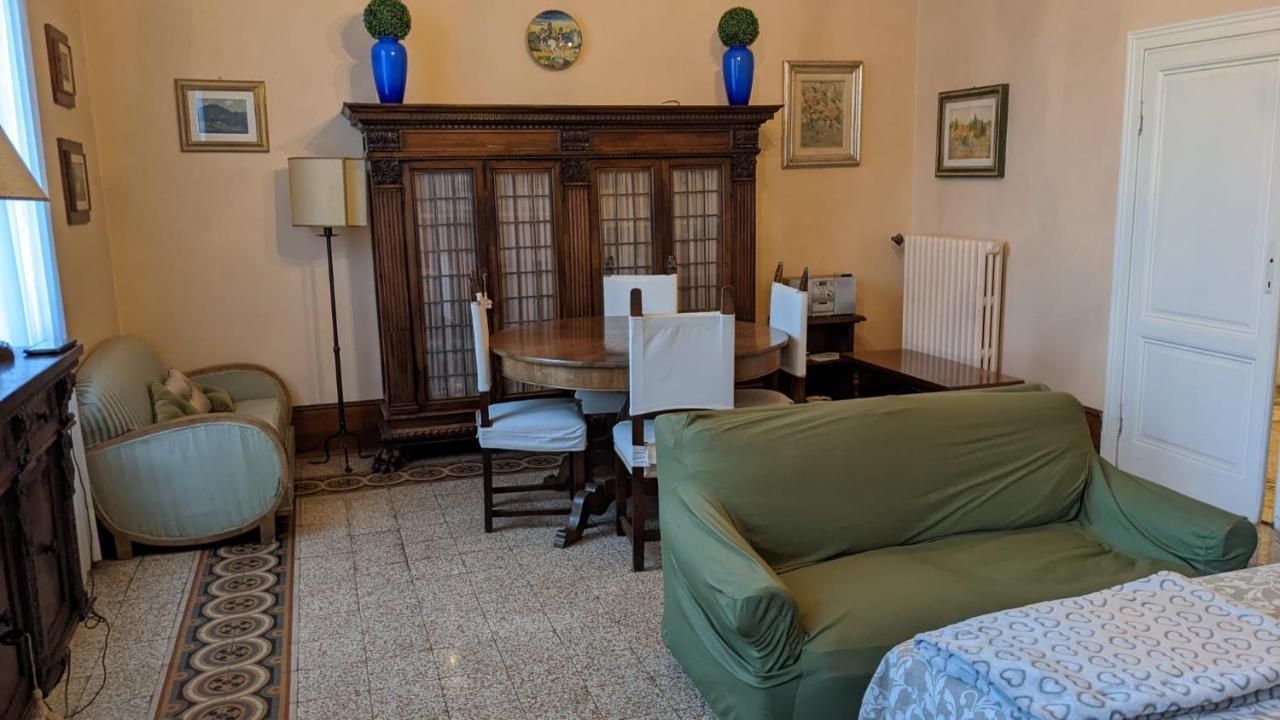 Double Bedroom In Beautiful 30'S Style Apartment Florence Buitenkant foto